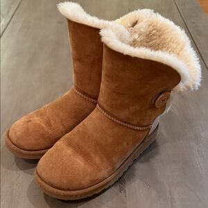 UGG Tan Shearling Winter Boots